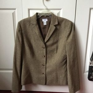 Brown tweed jacket size 14